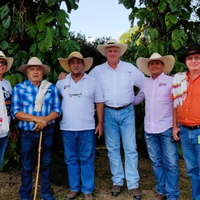 Hernando Rodríguez, Orlando González, Daniel Salamanca, Andrés Rueda, Mauricio Mariño y José Ángel Sierra